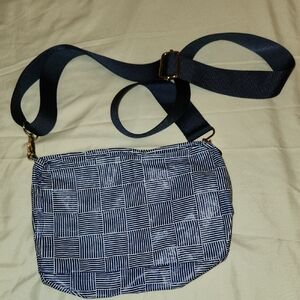 Bourbon and Bamboo crossbody navy and white